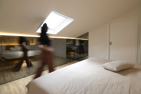 Camera da Letto in stile contemporaneo di 30 di SMartSTUDIO