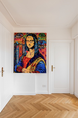 Corridoio in stile pop art di 4 di Arch. Luca Caprioli