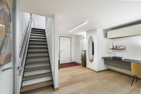 Ingresso in stile contemporaneo di 14 di Bossi Vigorito Building Interior Ingresso in stile contemporaneo di 14 di Bossi Vigorito Building Interior