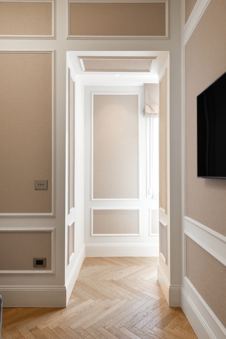 Camera Ospiti in stile classico di 14 di Caprioli Architetti Camera Ospiti in stile classico di 14 di Caprioli Architetti