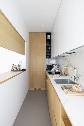 Open Space in stile minimal di 40 di Euga Design Studio