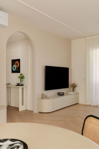 Open Space in stile minimal di 38 di Sofia Carta Studio