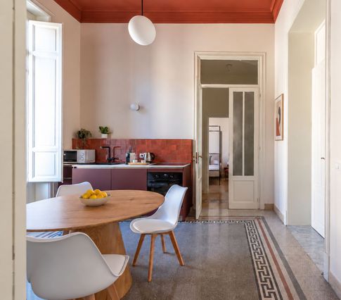Open Space in stile mediterraneo di 20 di Marila Fasulo Architetto