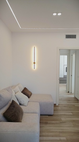 Soggiorno in stile contemporaneo di 24 di Melissa Domenici Architetto