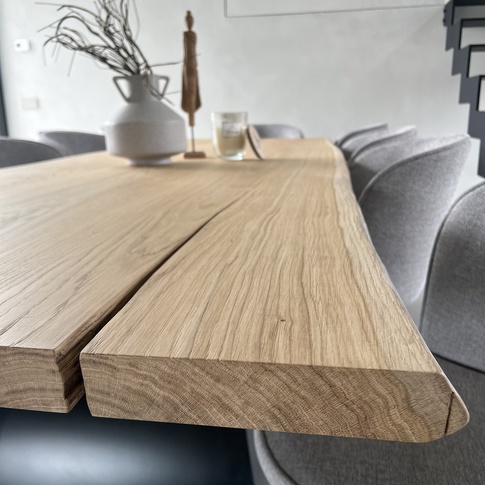 Sala da Pranzo in stile minimal di 70 di Diletta Castagna Studio