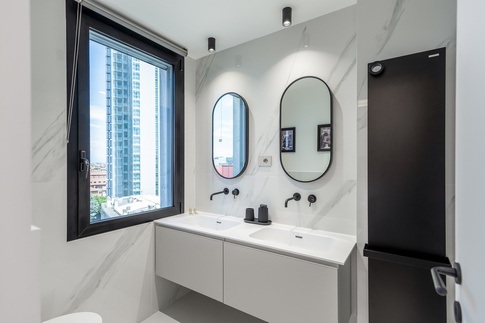 Bagno in stile contemporaneo di 5 di FCInteriorDesignStudio | Bagno in stile contemporaneo di 5 di FCInteriorDesignStudio |