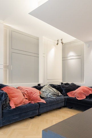 Open Space in stile contemporaneo di 34 di Abitacolo Interni