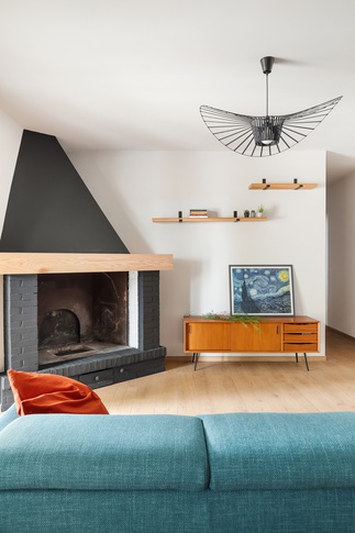 Soggiorno in stile industriale di 30 di Arch.j Floriana Ferraioli