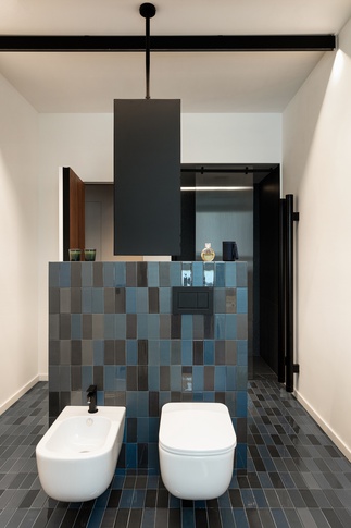 Bagno in stile contemporaneo di 16 di VALENTINA AUTIERO architecture │ interiors │ design projects Bagno in stile contemporaneo di 16 di VALENTINA AUTIERO architecture │ interiors │ design projects