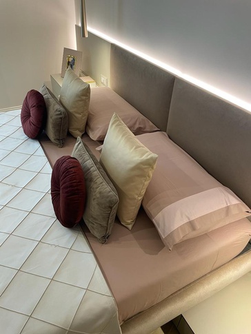 Camera da Letto in stile contemporaneo di 14 di Insalaca Emanuele interior design Camera da Letto in stile contemporaneo di 14 di Insalaca Emanuele interior design