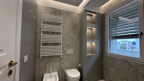 Bagno in stile contemporaneo di 6 di Studio Gaetano Riccardelli