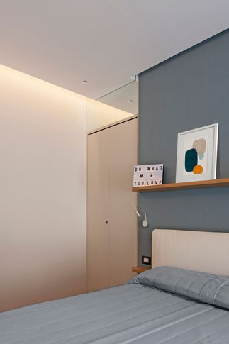 Camera da Letto in stile moderno di 18 di Pucciarelli Architetti
