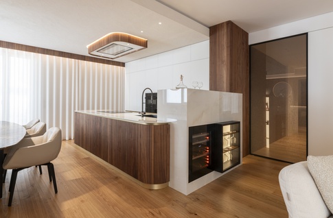 Open Space in stile contemporaneo di 52 di Francesco Cardano Interior Designer