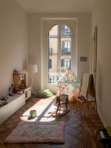 Cameretta Bambini in stile classico di 14 di Gambino Flamini | architetti