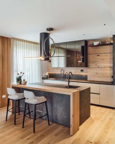 Open Space in stile contemporaneo di 59 di Francesco Cardano Interior Designer