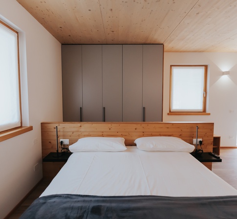 Open Space in stile minimal di 40 di design by very Open Space in stile minimal di 40 di design by very