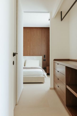 Camera da Letto in stile moderno di 60 di GIOVANNI SELLITRI STUDIO