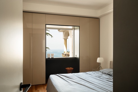 Camera da Letto in stile contemporaneo di 20 di VALENTINA AUTIERO architecture │ interiors │ design projects Camera da Letto in stile contemporaneo di 20 di VALENTINA AUTIERO architecture │ interiors │ design projects
