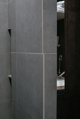 Bagno in stile contemporaneo di 6 di MANUARINO architettura design comunicazione Bagno in stile contemporaneo di 6 di MANUARINO architettura design comunicazione