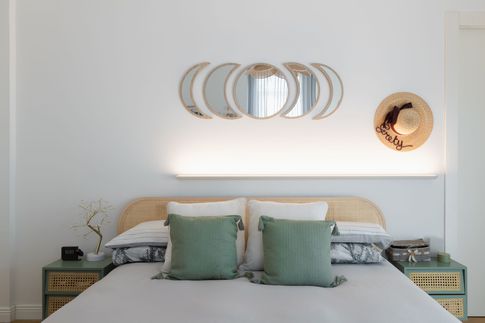 Camera da Letto in stile contemporaneo di 30 di Silvana Barbato