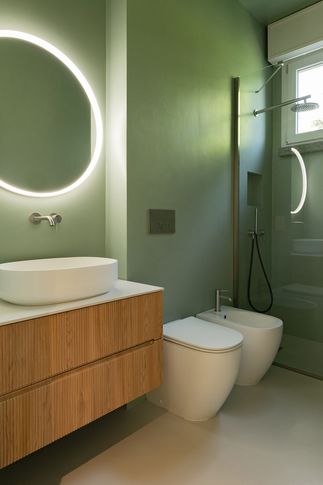 Bagno in stile minimal di 5 di COBE architetti Bagno in stile minimal di 5 di COBE architetti