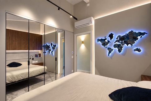 Camera da Letto in stile moderno di 12 di MICHELE VOLPI STUDIO INTERIOR DESIGN