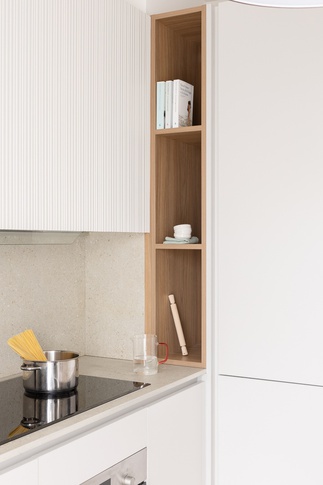 Cucina in stile contemporaneo di 9 di Alessia Provenzano architetto Cucina in stile contemporaneo di 9 di Alessia Provenzano architetto