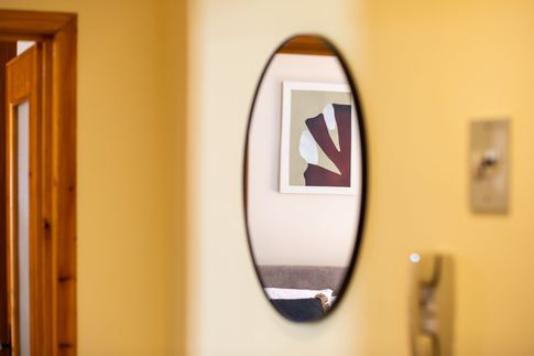 Camera da Letto in stile contemporaneo di 12 di Valeria Home Interior