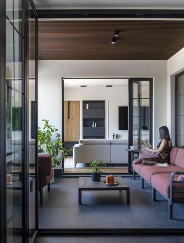 Veranda in stile contemporaneo di 12 di Pamela Camposano Ingegnere Architetto