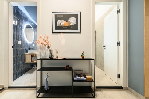 Ingresso in stile contemporaneo di 5 di MANUARINO architettura design comunicazione
