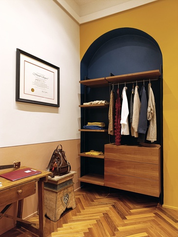 Studio in stile maximalista di 10 di Rachele Biancalani Studio