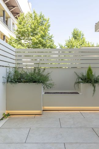 Terrazza in stile minimal di 107 di Arch. Simone Saporito