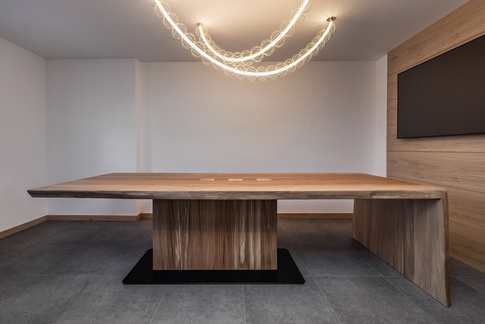 Open Space in stile moderno di 200 di Arredamenti Andalo