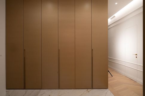 Ingresso in stile contemporaneo di 10 di Formale.