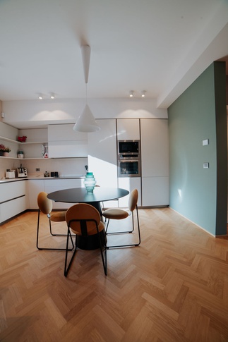 Cucina in stile contemporaneo di 18 di federica franchi architetto Cucina in stile contemporaneo di 18 di federica franchi architetto