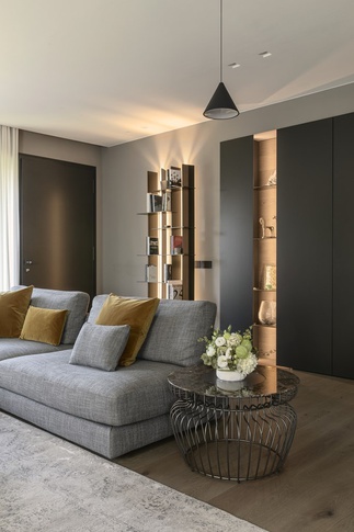 Soggiorno in stile contemporaneo di 50 di Arredamenti Marinoni Soggiorno in stile contemporaneo di 50 di Arredamenti Marinoni