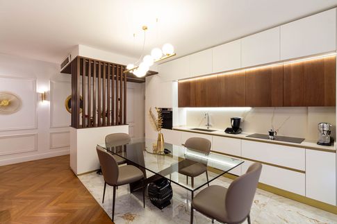 Open Space in stile moderno di 42 di 4rch gruppo di architettura