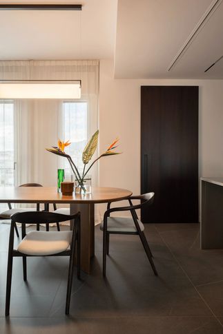 Open Space in stile contemporaneo di 50 di Subconscio studio