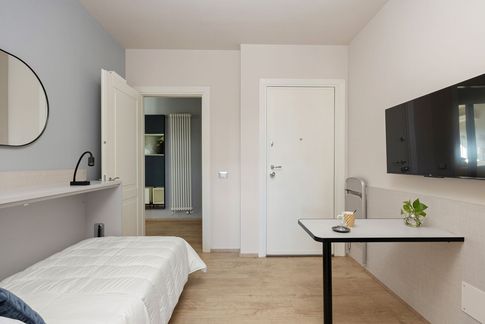 Camera da Letto in stile contemporaneo di 22 di alberto4house Camera da Letto in stile contemporaneo di 22 di alberto4house
