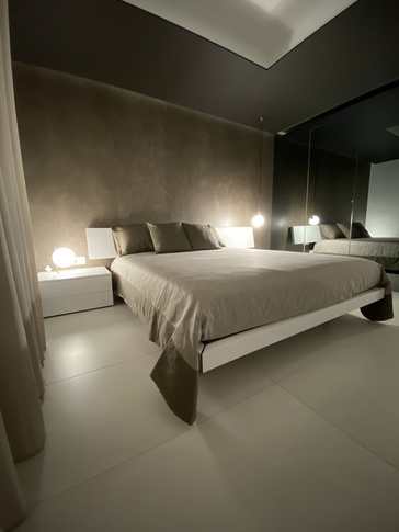 Camera da Letto in stile contemporaneo di 15 di IMA STUDIO