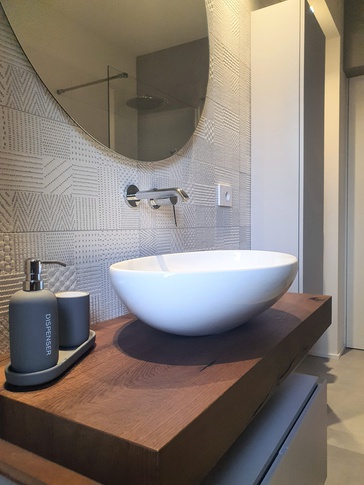 Bagno in stile contemporaneo di 7 di Dettagli - Interior Design