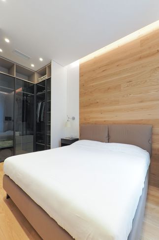 Camera da Letto in stile scandinavo di 15 di Desearq studio - architettura e interior design