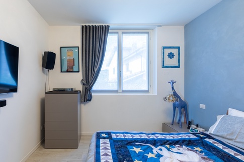 Camera da Letto in stile contemporaneo di 14 di Mobili Vivarelli S.R.L.