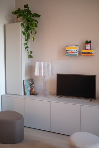 Open Space in stile contemporaneo di 50 di MG Decoration Open Space in stile contemporaneo di 50 di MG Decoration