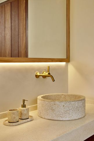 Bagno in stile tropicale di 13 di Riccardo Rubelli Architetto Bagno in stile tropicale di 13 di Riccardo Rubelli Architetto