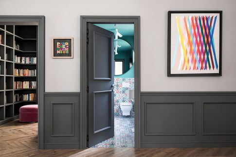 Soggiorno in stile contemporaneo di 50 di Lorenzo Franzi | Fotografia