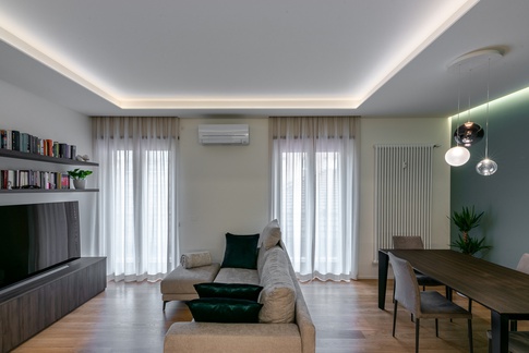 Open Space in stile moderno di 30 di Nuccia Coschignano architetto