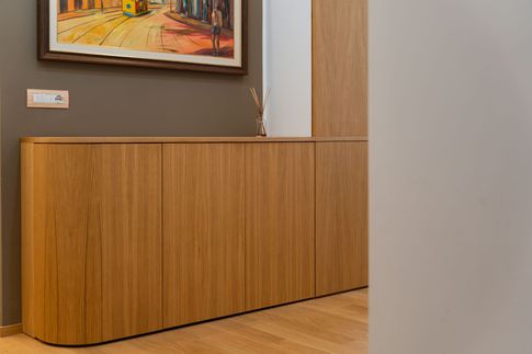 Ingresso in stile contemporaneo di 6 di Menniti & Mercuri S.r.l