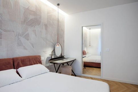 Camera da Letto in stile contemporaneo di 16 di Gianluca Chiocca Interior Design Studio