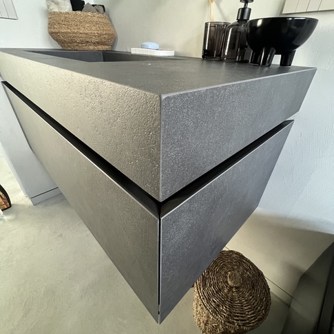 Bagno in stile minimal di 15 di Diletta Castagna Studio